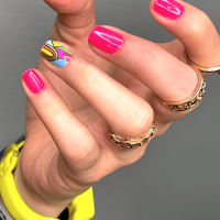 Manos y pies en Urbanos1